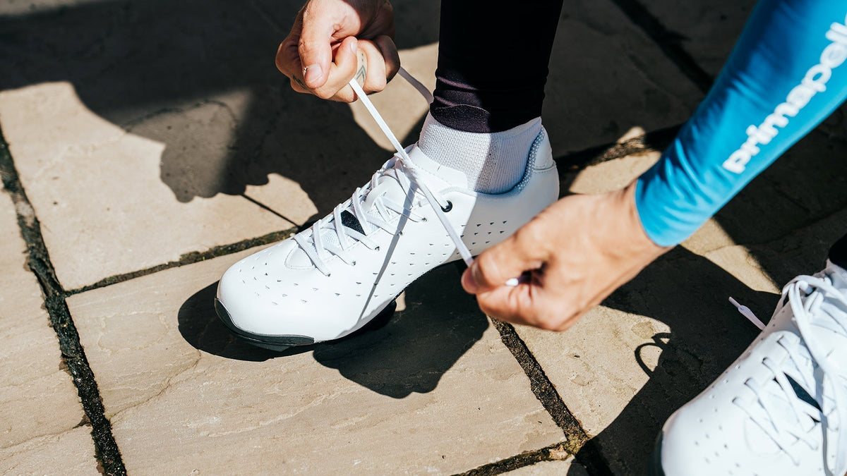 CX21C Shoe Laces Tied
